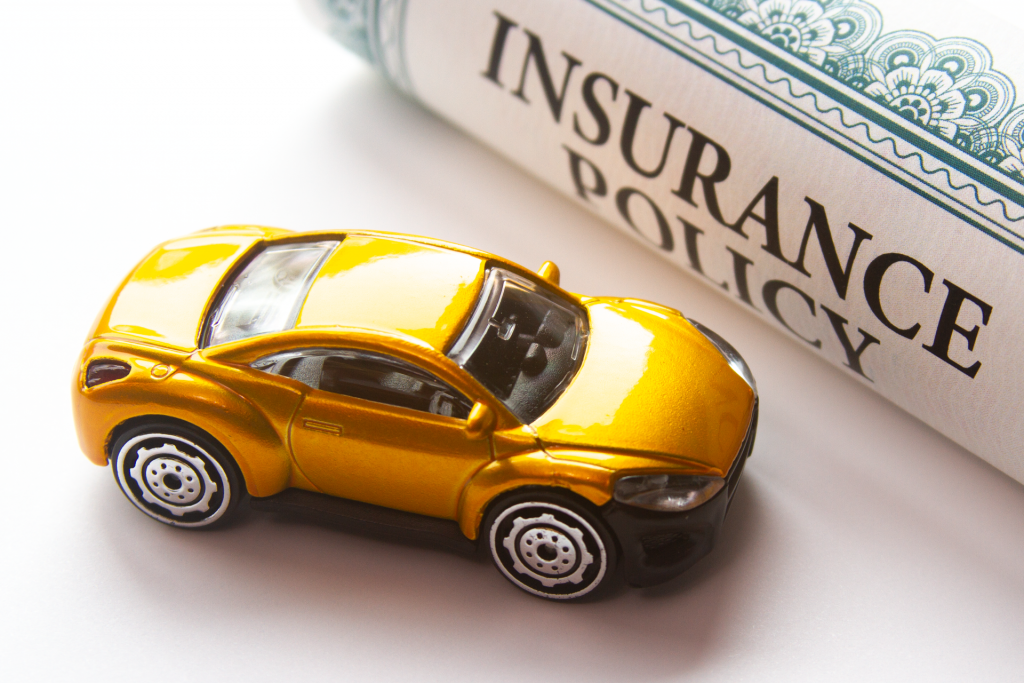 When is the best time to buy auto insurance? EZ